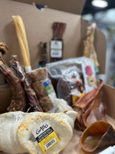 Load image into Gallery viewer, Rawhide chew - 6'' ring