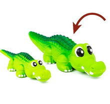 Load image into Gallery viewer, Bud'z Jouet en latex avec "Squeaker" pour chien - Alligator - Vert