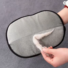 Load image into Gallery viewer, Mitaine ramasse poils - Dc stuff