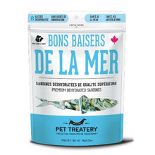 Load image into Gallery viewer, Granville Island - Gâteries de sardines déshydratées pour chien et chat