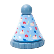 Load image into Gallery viewer, Hugsmart "Yappy Birthday" Jouet en caoutchouc & tissu craquant pour chien - Chapeau - Bleu