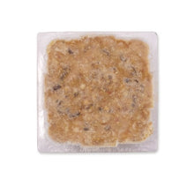 Load image into Gallery viewer, Suif Living World pour oiseaux sauvages avec beurre d'arachide, 311 g (10,96 oz)