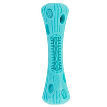 Load image into Gallery viewer, Messy Mutts "Totally Pooched, Stuff 'n Brush" Jouet bâton en caoutchouc pour chien, Bleu