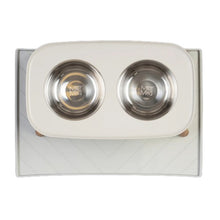 Load image into Gallery viewer, Messy Mutts Bol double surélevé avec pattes ajustables en faux bois, Gris clair