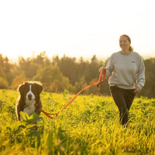 Load image into Gallery viewer, Nuvuq Laisse multifonctionnelle pour chien, Orange tangerine