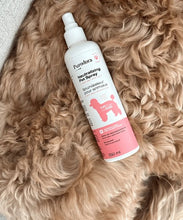 Load image into Gallery viewer, Purodora Lab Brumisateur neutralisant d'odeurs pour animaux à poils frisés 237 ml