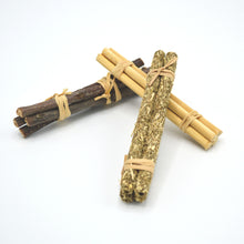 Load image into Gallery viewer, Living World Plastic Hamster Exercise Wheel