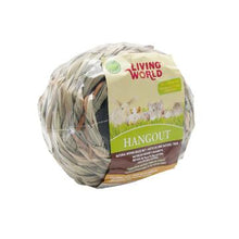 Load image into Gallery viewer, Living World Hutte Hangout en jonc naturel tissé pour petits mammifères - Boutique Le Jardin Des Animaux -Accessoire petit mammifèreBoutique Le Jardin Des Animaux61440