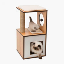Load image into Gallery viewer, Meuble Box Vesper Petit – noyer, arbre à chat - Boutique Le Jardin Des Animaux -Griffoir, meuble et litBoutique Le Jardin Des Animaux