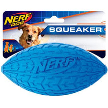 Load image into Gallery viewer, Nerf Dog ballon de football Trax sonore - Boutique Le Jardin Des Animaux -jouet chienBoutique Le Jardin Des AnimauxVP6818