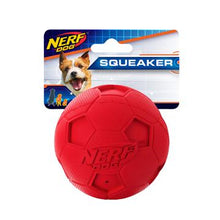 Load image into Gallery viewer, Nerf Dog Ballon de soccer sonore - Boutique Le Jardin Des Animaux -jouet chienBoutique Le Jardin Des AnimauxVP6833