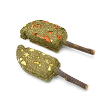 Load image into Gallery viewer, OXBOW Enriched Life - Sucette glacée de Fléole des prés - Boutique Le Jardin Des Animaux -jouet petit mammifèreBoutique Le Jardin Des AnimauxOX96528