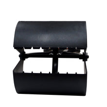 Load image into Gallery viewer, Ramasse-selles à mâchoires Dogit Clean pour BÉTON et surfaces planes, 64 cm (25,5 po) - Boutique Le Jardin Des Animaux -Élimination des déjectionsBoutique Le Jardin Des AnimauxD128