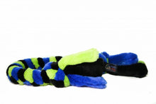 Load image into Gallery viewer, Schum-Tug jouet pour chien en peluche tressé Medium Slim - Boutique Le Jardin Des Animaux -jouet chienBoutique Le Jardin Des AnimauxSCG77707
