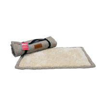 Load image into Gallery viewer, Bud'z Coussin de voyage - Gris sable

