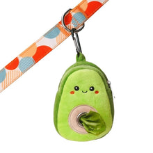 Load image into Gallery viewer, Hugsmart Distributeur à sacs de ramassage - Avocat en peluche
