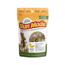 Load image into Gallery viewer, Living World Green Gâteries Sun Made pour petits animaux - Banane - 25 gr
