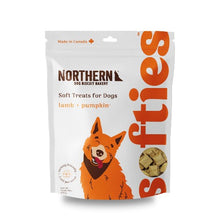 Load image into Gallery viewer, Northern Softies - Gâteries tendres pour chien - Agneau &amp; Citrouille 170 gr
