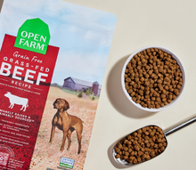 Load image into Gallery viewer, Open Farm nourriture pour chien - Boeuf et Légumes sans grain
