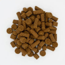 Load image into Gallery viewer, Oxbow Real Prey Rewards - Gâteries croquantes et moelleuses pour Furet - Saveur de poulet 3 oz
