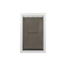 Load image into Gallery viewer, Petsafe Porte en aluminium pour météo extrême
