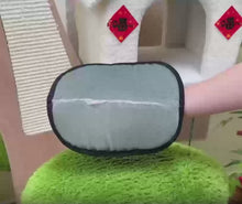 Load and play video in Gallery viewer, Mitaine ramasse poils - Dc stuff
