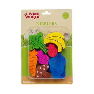 Living World Nibblers jouet à gruger en formes de fruits et légumes en bois petits mammifères - Boutique Le Jardin Des Animaux -Gâterie petit mammifèreBoutique Le Jardin Des Animaux61467